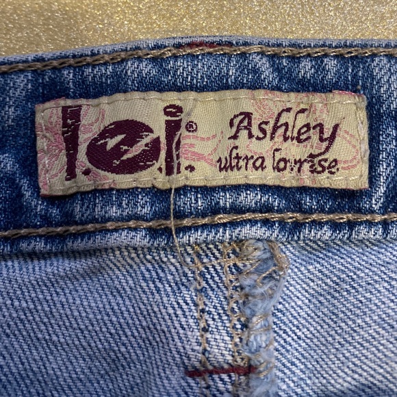 Women’s Y2K l.e.i Ashley Low-rise Denim Flare Jeans - Picture 8 of 9